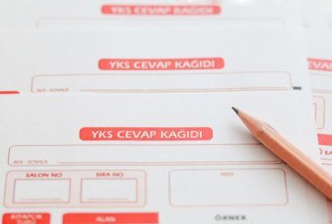pencil-and-eraser-multiple-choice-test-yks-cevap-kagidi
